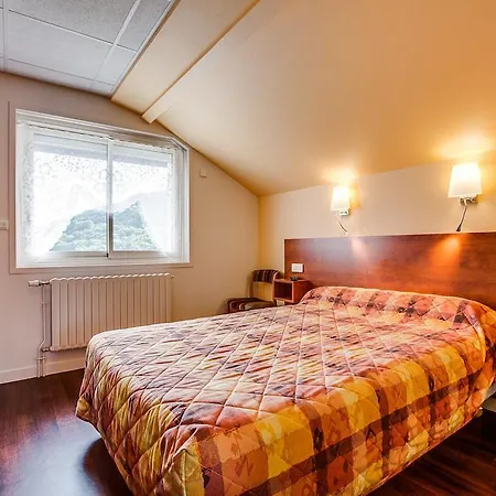 Hotel Belle Vue Les Ancizes-Comps